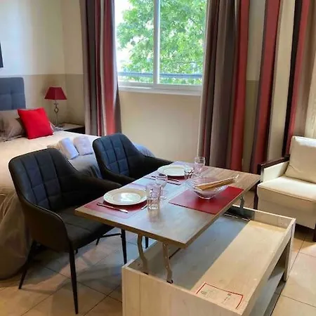Apartment Centre-ville Proche Gare Sncf
